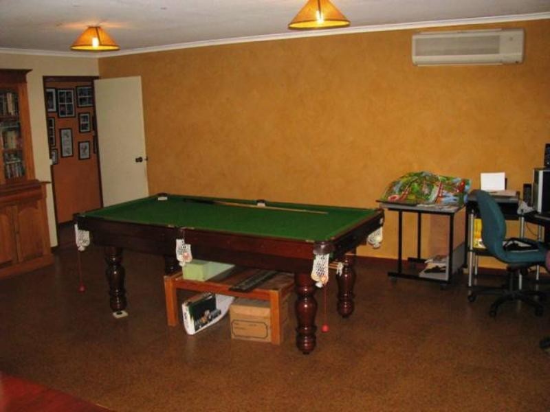 9 Midland Street, Yamanto QLD 4305