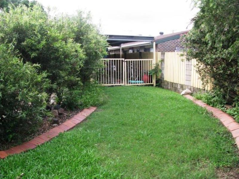 9 Midland Street, Yamanto QLD 4305