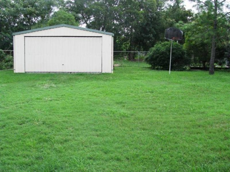 9 Midland Street, Yamanto QLD 4305