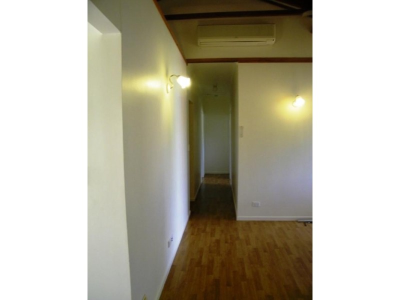 2 Hanworth Court, Yamanto QLD 4305