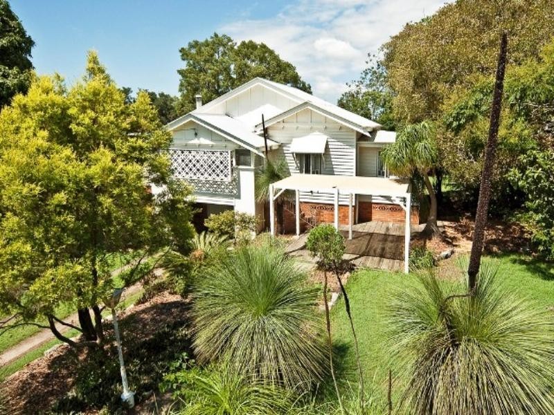 44 Quarry Street, Ipswich QLD 4305