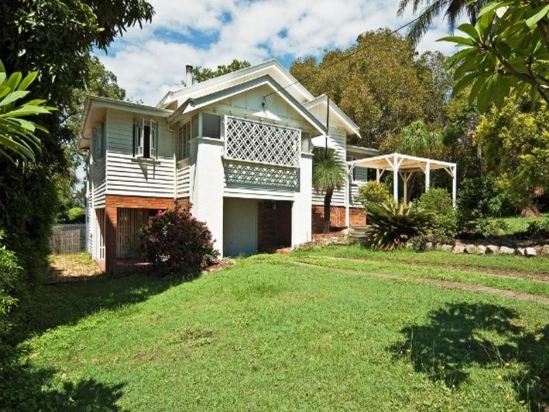 44 Quarry Street, Ipswich QLD 4305