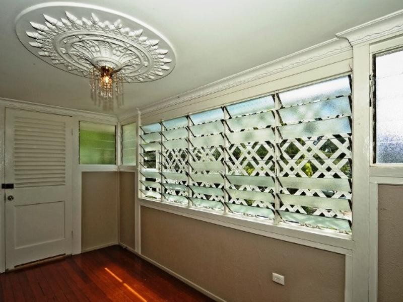 44 Quarry Street, Ipswich QLD 4305