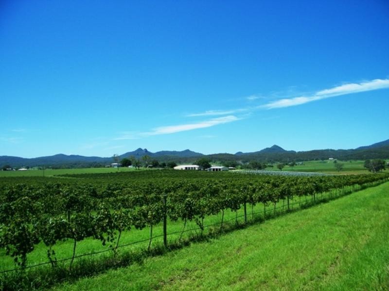 Peak Crossing QLD 4306