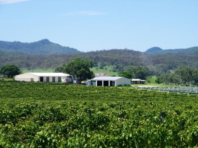 Peak Crossing QLD 4306