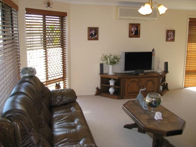 119 Kensington Drive, Flinders View QLD 4305