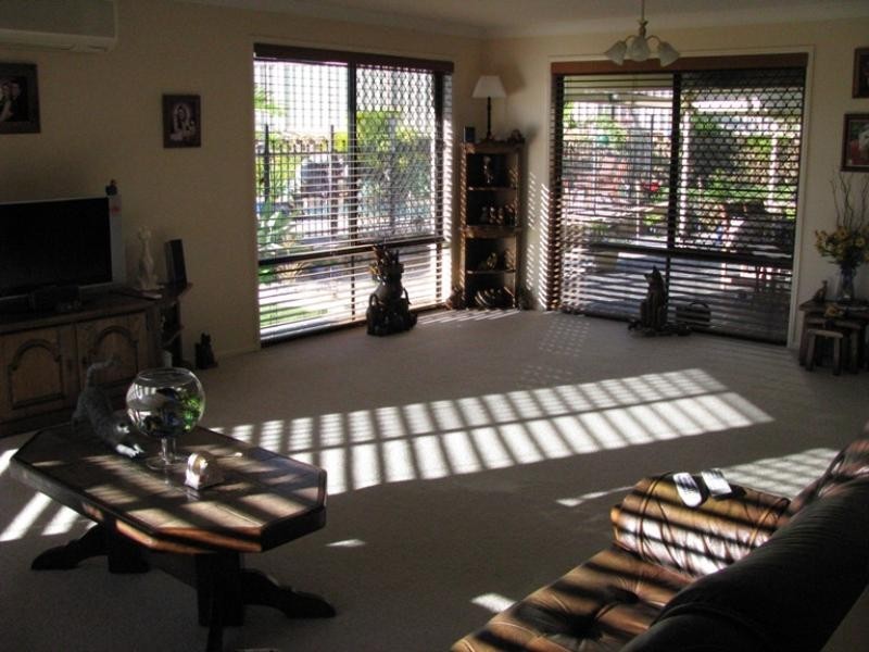 119 Kensington Drive, Flinders View QLD 4305