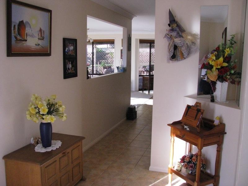 119 Kensington Drive, Flinders View QLD 4305