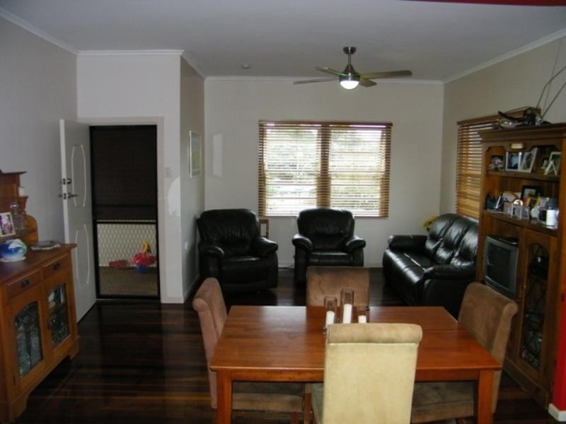 27 Galah Street, Churchill QLD 4305