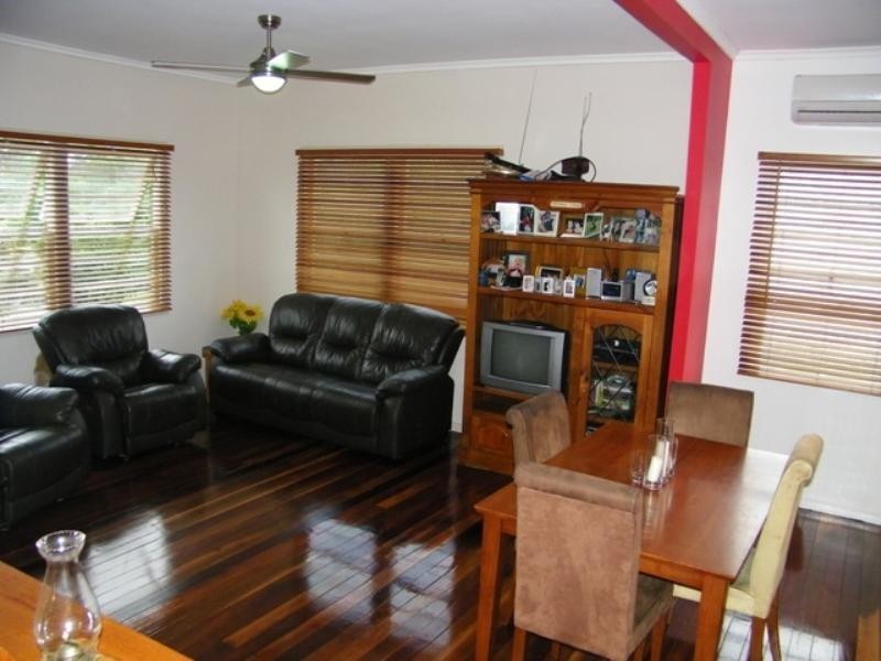 27 Galah Street, Churchill QLD 4305