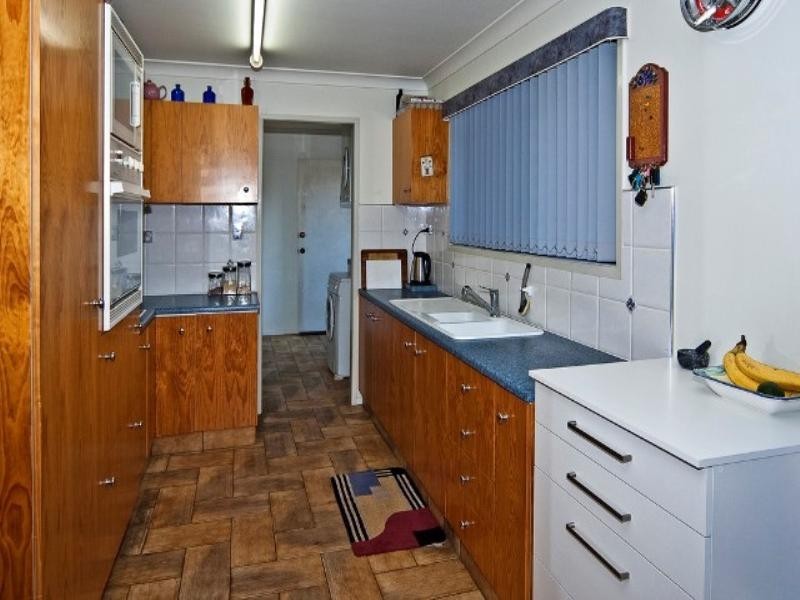 29 Leonard Street, Yamanto QLD 4305