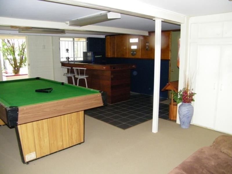 16 Samford Road, Leichhardt QLD 4305