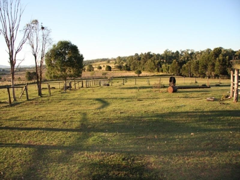 14 Charles Street, Kalbar QLD 4309