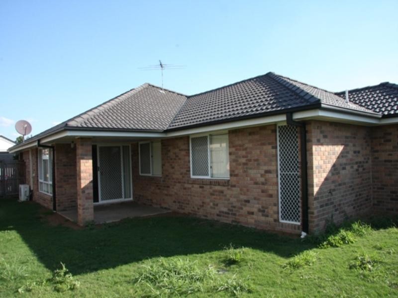 33 Katie Way, Raceview QLD 4305