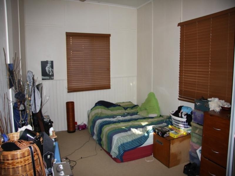 142 Cascade Street, Raceview QLD 4305