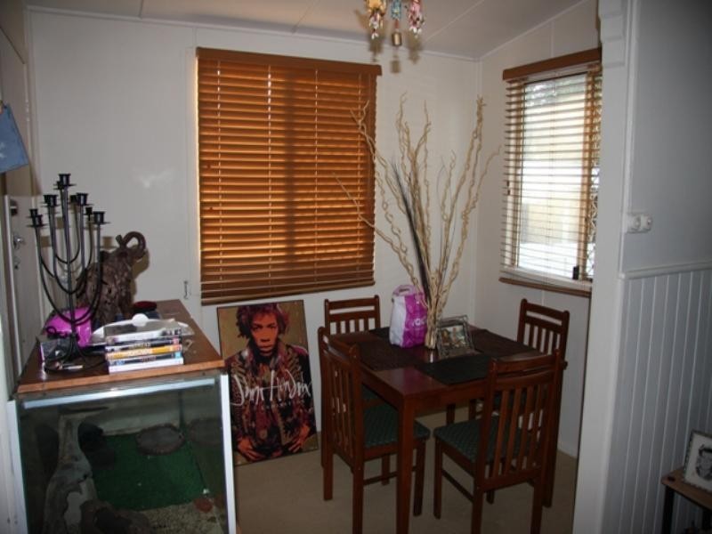 142 Cascade Street, Raceview QLD 4305