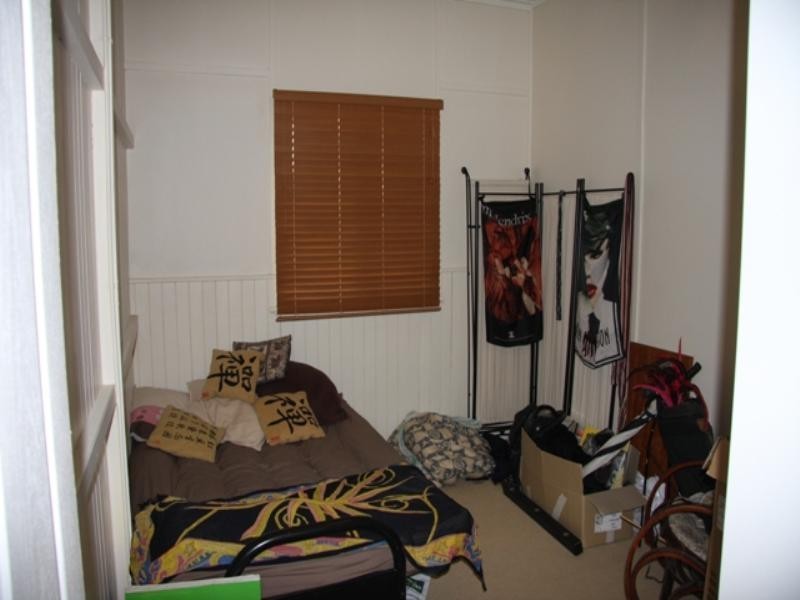 142 Cascade Street, Raceview QLD 4305