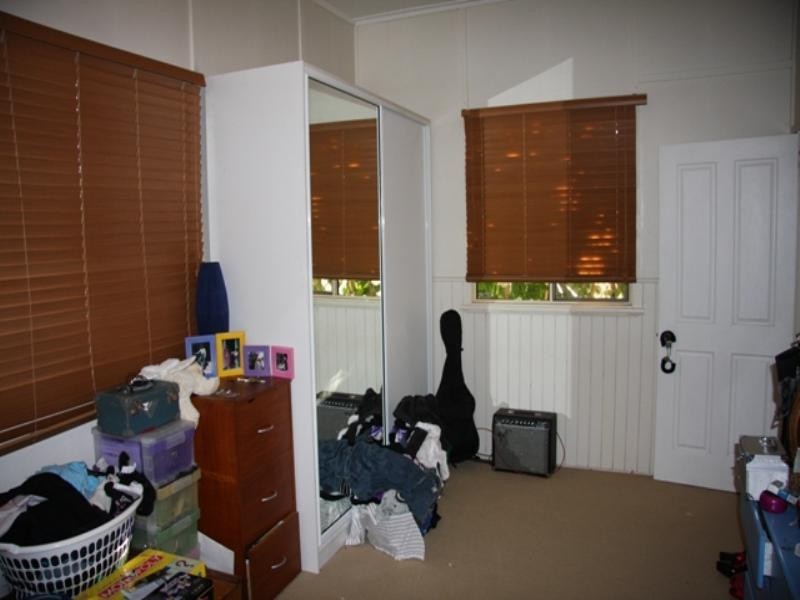 142 Cascade Street, Raceview QLD 4305