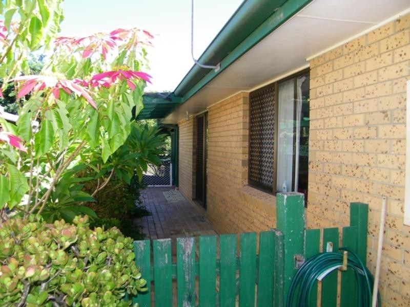 43 Fassifern Street,, Peak Crossing QLD 4306