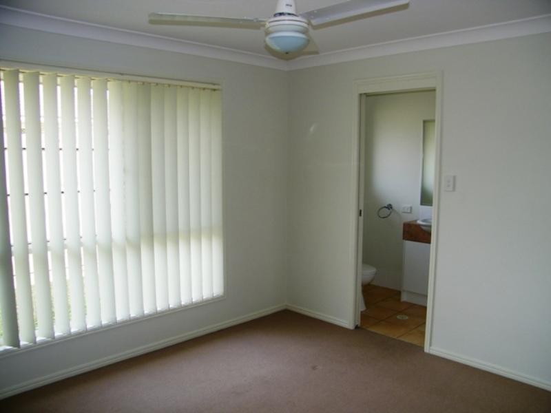 117 Anna Drive, Raceview QLD 4305