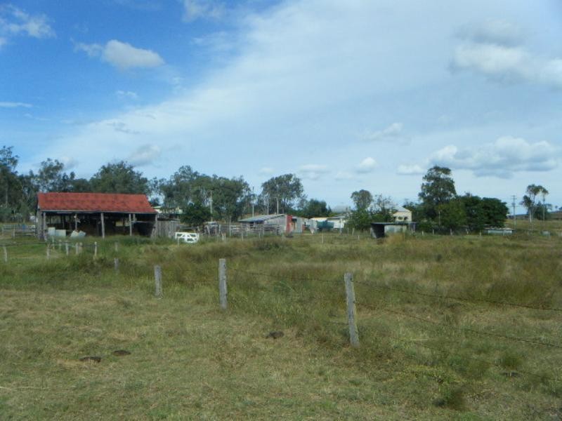 60 Faulkners Road, Peak Crossing QLD 4306