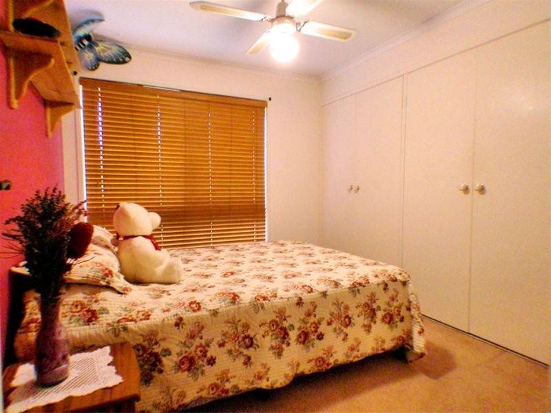 84 Reif Street, Flinders View QLD 4305