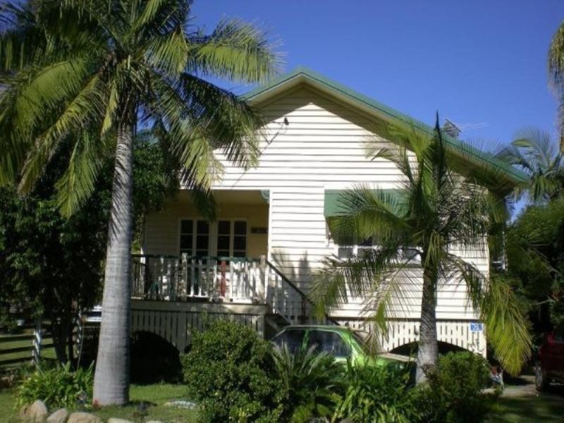 3 Lamont Street, North Booval QLD 4304