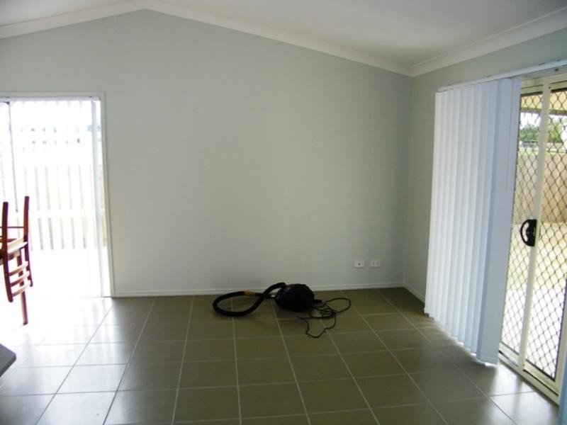 36 Pencarrow Crescent, Raceview QLD 4305