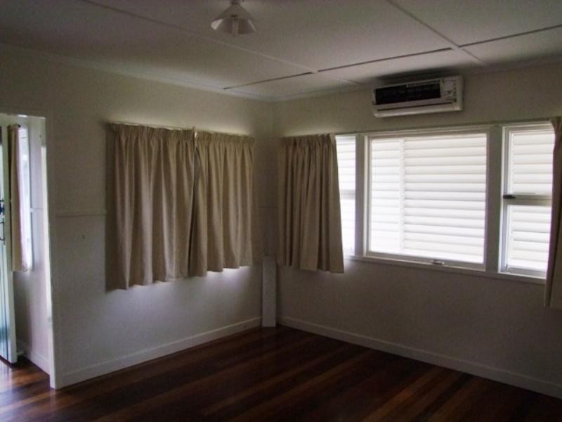 3 Birrel Street, Leichhardt QLD 4305