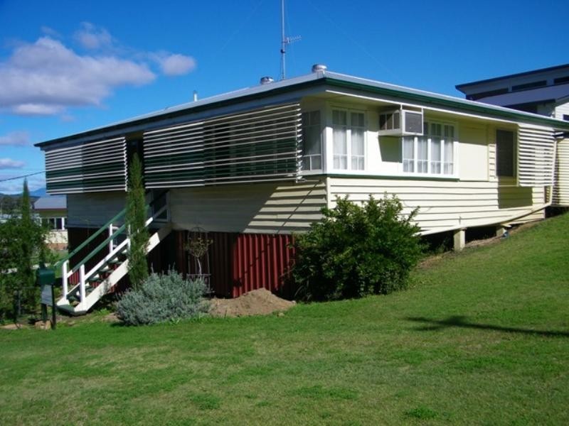 12 Quarry Street, Boonah QLD 4310