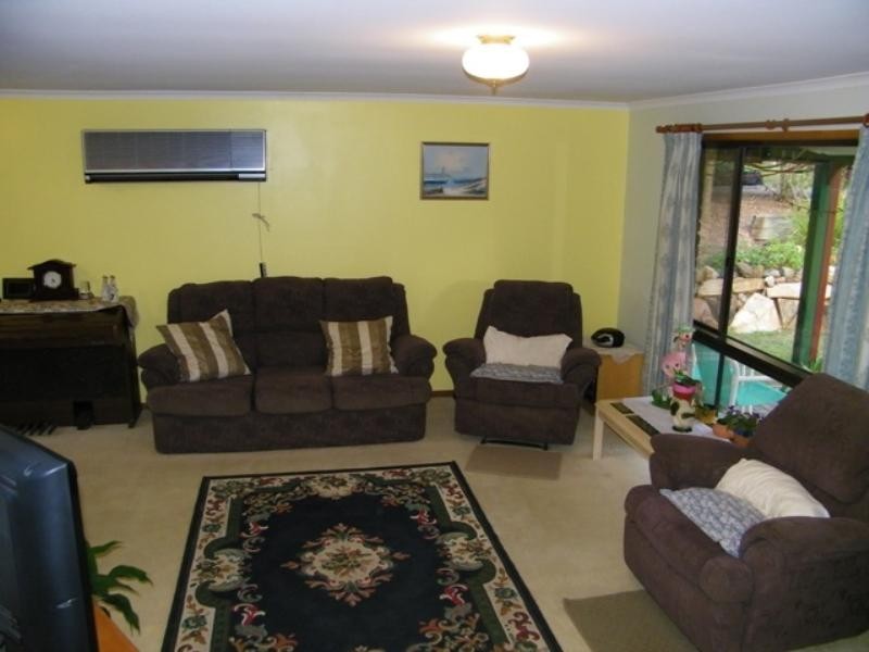 60 Bundoora Drive, Karana Downs QLD 4306