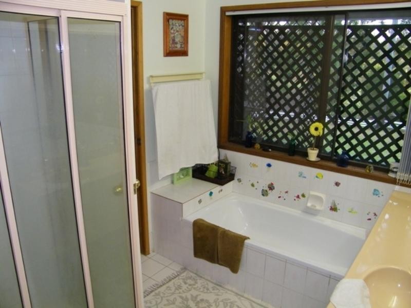 60 Bundoora Drive, Karana Downs QLD 4306