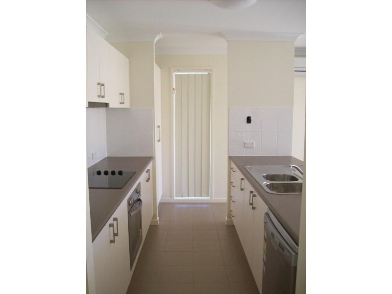 90 Jacaranda Drive, Yamanto QLD 4305