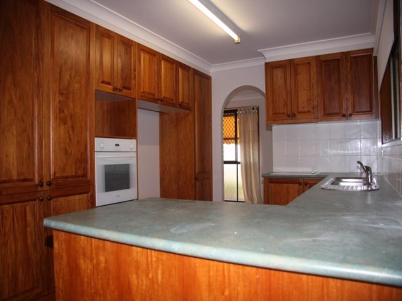 8a Gregory Street, Wulkuraka QLD 4305