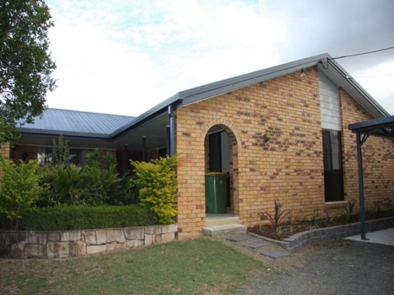 8a Gregory Street, Wulkuraka QLD 4305