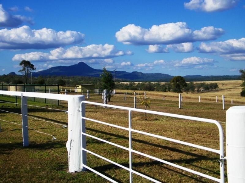 668 Roadvale – Harrisville Road, Peak Crossing QLD 4306