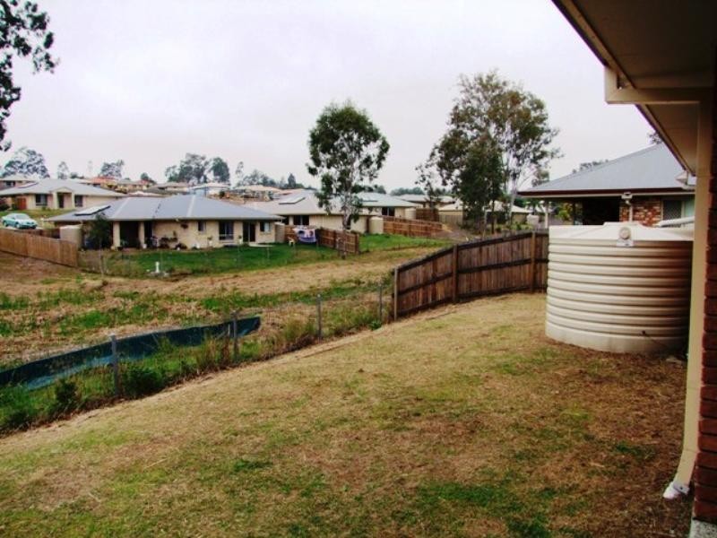 18 Waratah Court, Yamanto QLD 4305