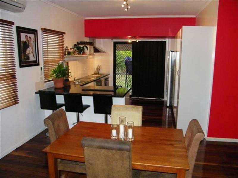 27 Galah Street, Churchill QLD 4305