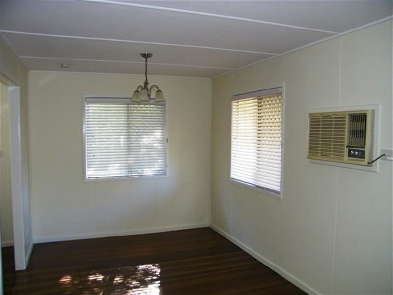 263 Whitehill Road, Raceview QLD 4305