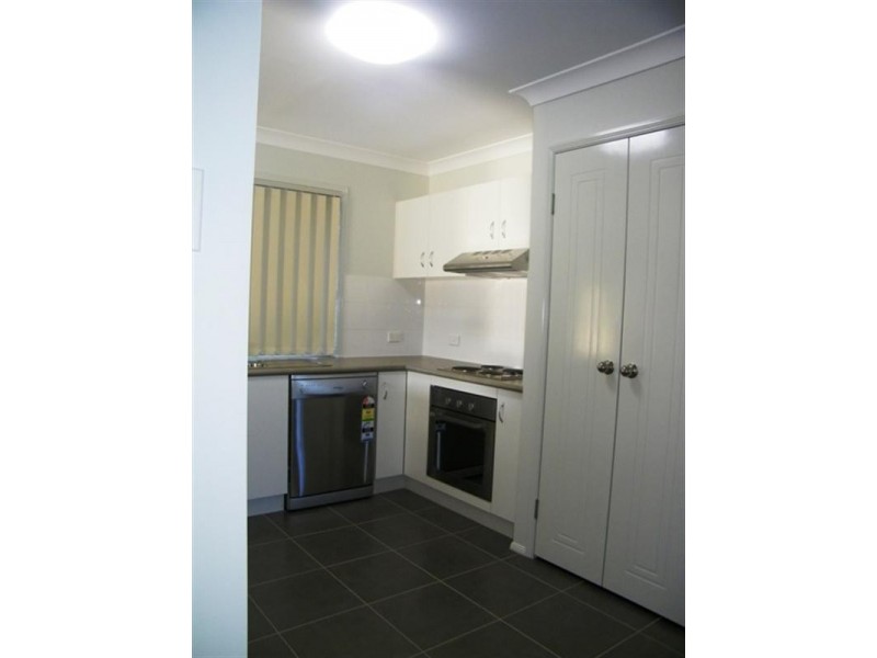 18 Eric Drive, Blackstone QLD 4304