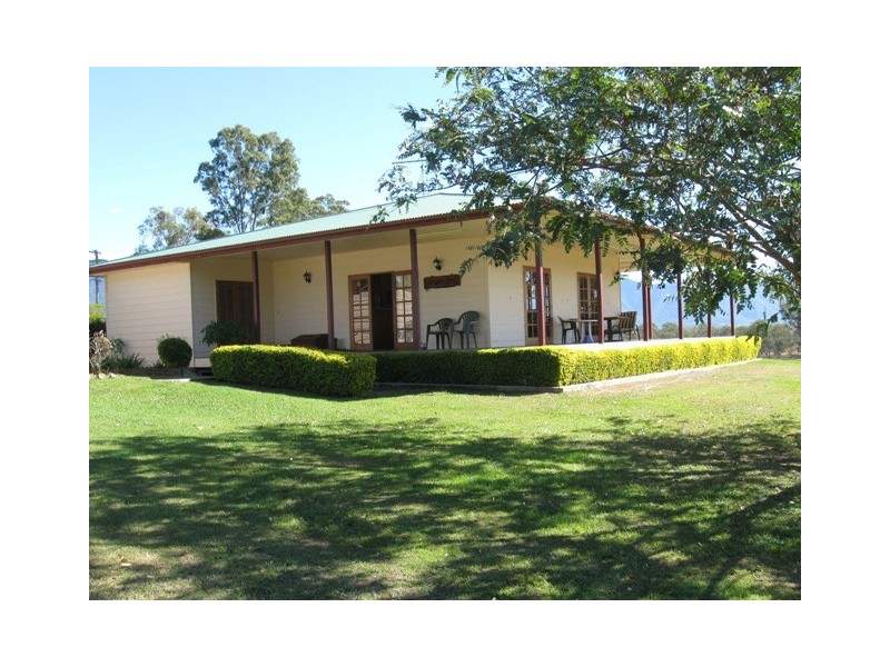 7711 Cunningham Highway, Clumber QLD 4309