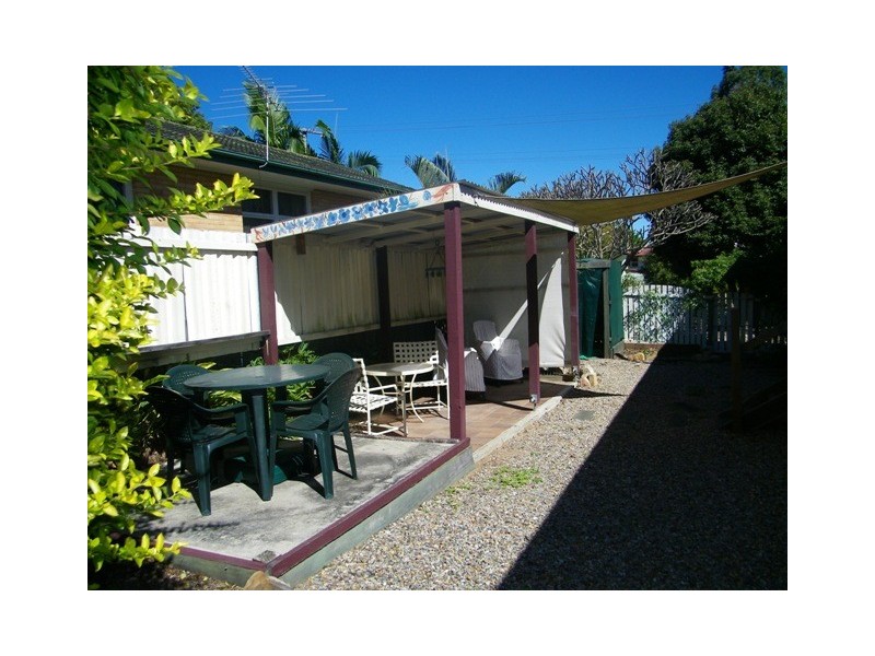 31 Larsen Street, Leichhardt QLD 4305