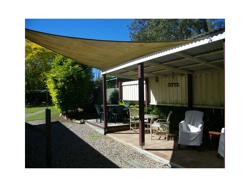 31 Larsen Street, Leichhardt QLD 4305