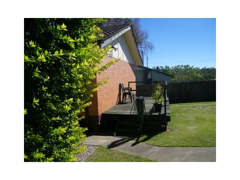 31 Larsen Street, Leichhardt QLD 4305