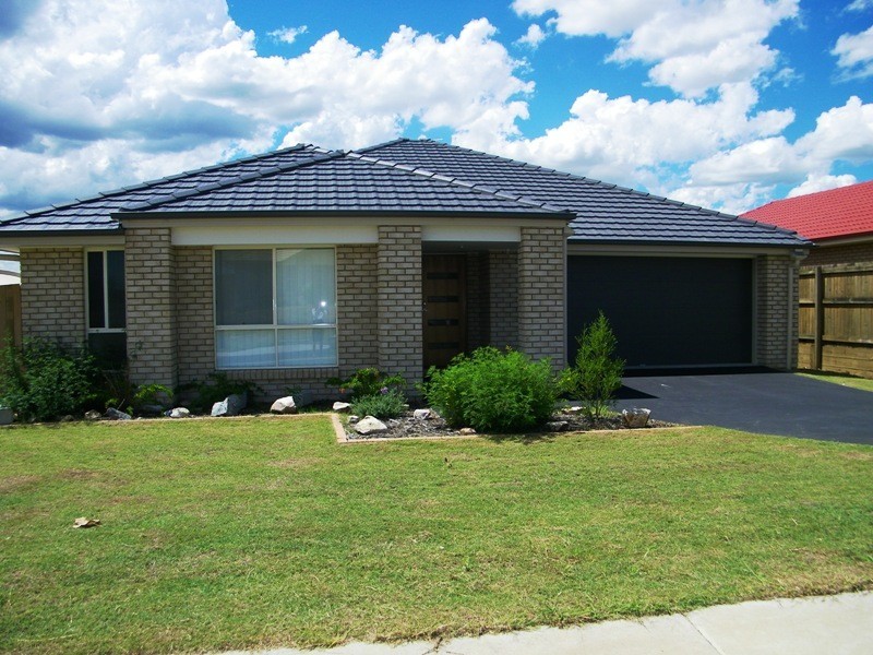 5 Highgrove Street, Raceview QLD 4305