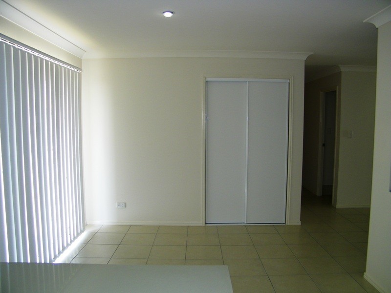 5 Highgrove Street, Raceview QLD 4305