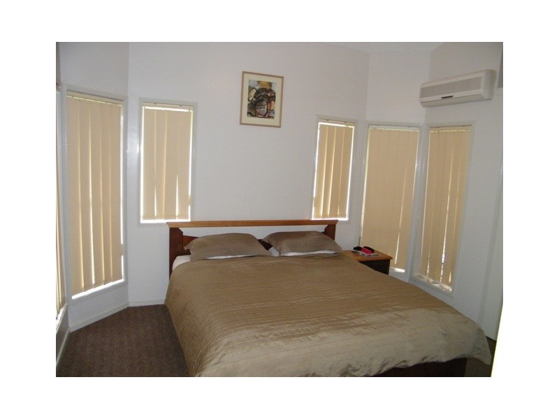 3 Jocelyn Court, Raceview QLD 4305