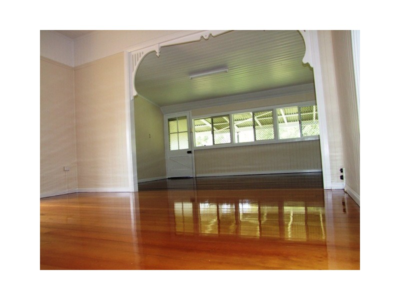 7 Spring Street, East Ipswich QLD 4305