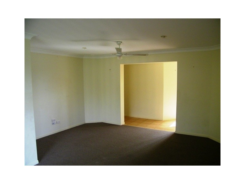 14 Anna Drive, Raceview QLD 4305