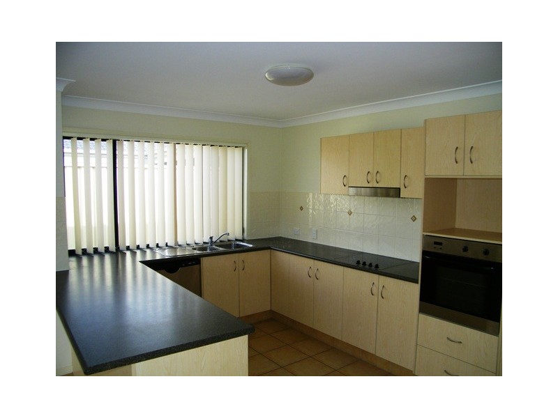 14 Anna Drive, Raceview QLD 4305